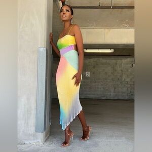 Ombré cutout back dress.